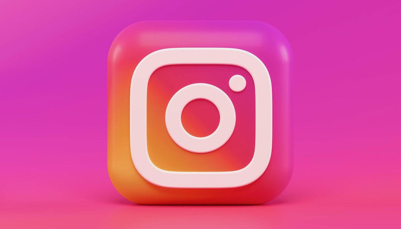 Leia mais sobre o artigo Sua Estratégia de Conteúdo para Instagram: O Guia Definitivo para Não Sumir (e Bombar!)